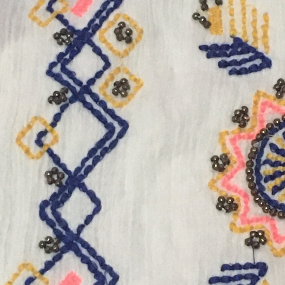 Like New Beautiful Beaded Cami - Picture 7 of 7